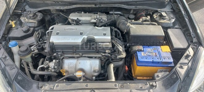 Kia Rio 2008, 353,000 km - 1.4 l - Qax