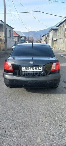 Kia Rio 2008, 353,000 km - 1.4 l - Qax