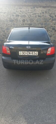 Kia Rio 2008, 353,000 km - 1.4 l - Qax