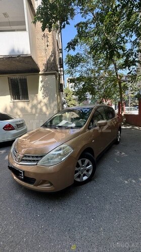 Nissan Tiida 2009, 255,000 km - 1.6 л - Bakı