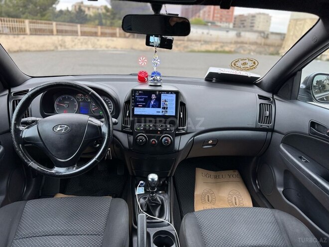 Hyundai i30 2009, 320,000 km - 1.6 l - Bakı