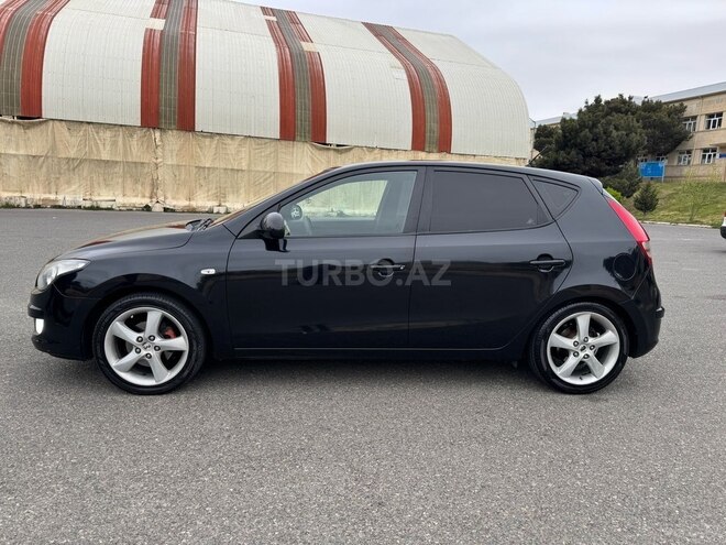 Hyundai i30 2009, 320,000 km - 1.6 l - Bakı