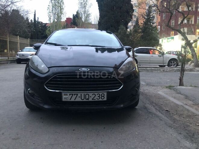 Ford Fiesta 2015, 120,057 km - 1.6 l - Bakı