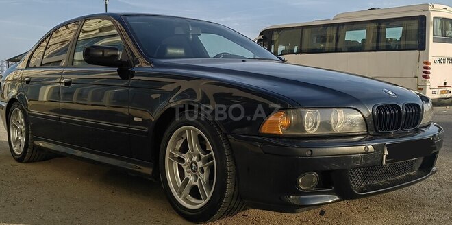 BMW 525 2002, 320,000 km - 2.5 l - Bakı