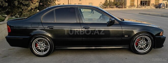 BMW 525 2002, 320,000 km - 2.5 l - Bakı