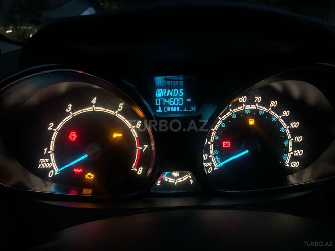 Ford Fiesta 2015, 120,057 km - 1.6 l - Bakı