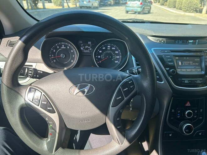 Hyundai Elantra 2015, 116,116 km - 1.8 l - Bakı