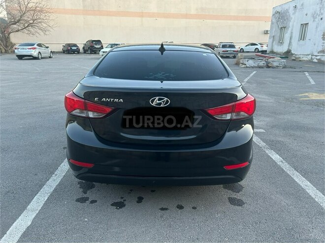 Hyundai Elantra 2015, 116,116 km - 1.8 l - Bakı