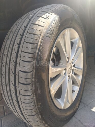 Mitsubishi Airtrek 2002, 398,000 km - 2.0 л - Beyləqan