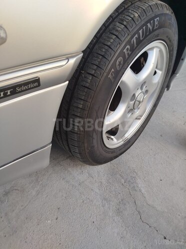 Mercedes C 200 d 2000, 310,000 km - 2.2 l - Şəki