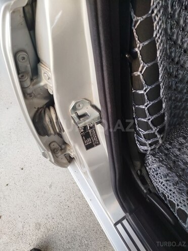 Mercedes C 200 d 2000, 310,000 km - 2.2 l - Şəki