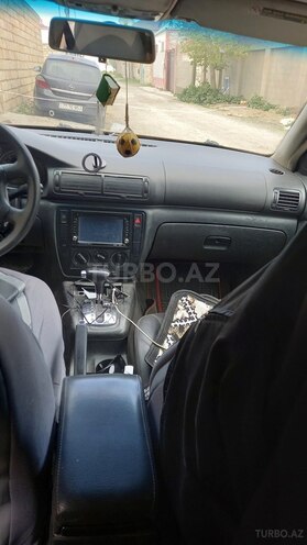 Volkswagen Passat 2003, 563,270 km - 1.8 l - Bakı