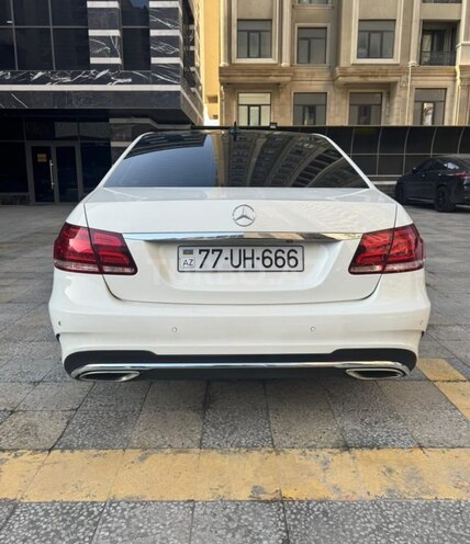 Mercedes E 200 2011, 221,000 km - 1.8 l - Bakı