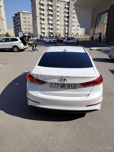 Hyundai Elantra 2016, 123,000 km - 2.0 l - Bakı