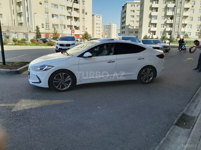 Hyundai Elantra 2016, 123,000 km - 2.0 l - Bakı