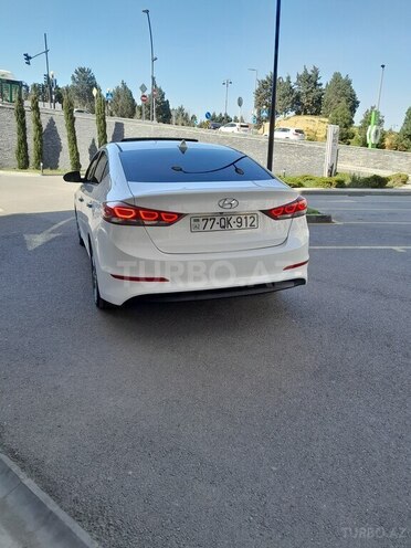 Hyundai Elantra 2016, 123,000 km - 2.0 l - Bakı