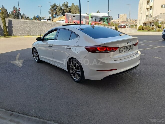 Hyundai Elantra 2016, 123,000 km - 2.0 l - Bakı