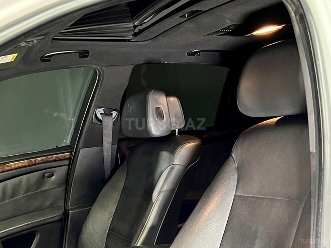 BMW 530-9