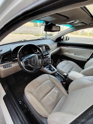 Hyundai Elantra 2016, 123,000 km - 2.0 l - Bakı