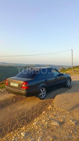 Mercedes C 220 1993, 250,000 km - 2.2 l - Xaçmaz