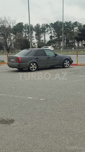 Mercedes C 220 1993, 250,000 km - 2.2 l - Xaçmaz