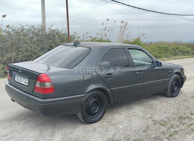 Mercedes C 220 1993, 250,000 km - 2.2 l - Xaçmaz