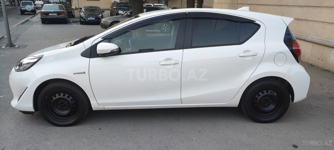 Toyota Aqua 2019, 87,000 km - 1.5 l - Bakı