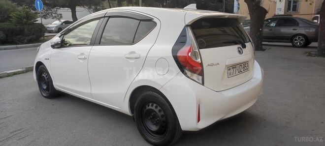 Toyota Aqua 2019, 87,000 km - 1.5 l - Bakı