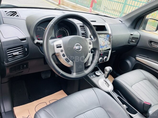 Nissan X-Trail 2013, 130,000 km - 2.5 l - Bakı