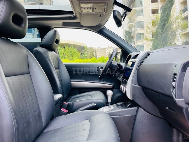 Nissan X-Trail 2013, 130,000 km - 2.5 l - Bakı