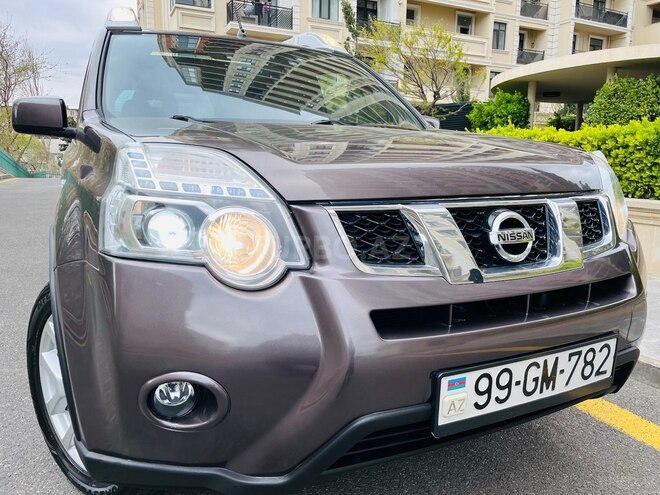 Nissan X-Trail 2013, 130,000 km - 2.5 l - Bakı