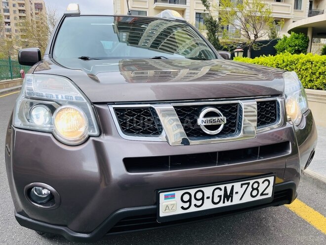 Nissan X-Trail 2013, 130,000 km - 2.5 l - Bakı