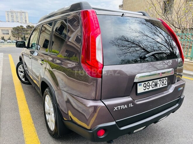 Nissan X-Trail 2013, 130,000 km - 2.5 l - Bakı