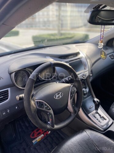 Hyundai Elantra 2013, 305,775 km - 1.8 л - Şəmkir