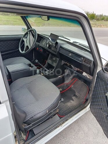 LADA (VAZ) 2107 2005, 82,000 km - 1.6 l - Yevlax