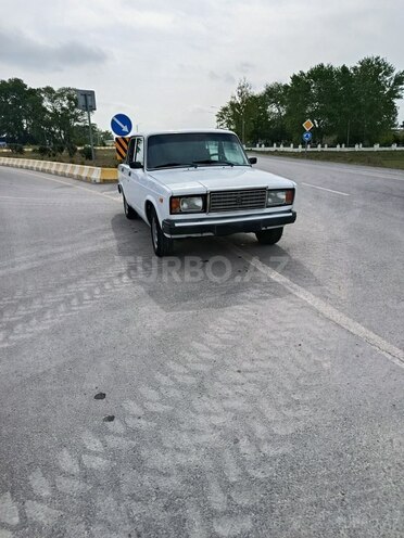 LADA (VAZ) 2107 2005, 82,000 km - 1.6 l - Yevlax