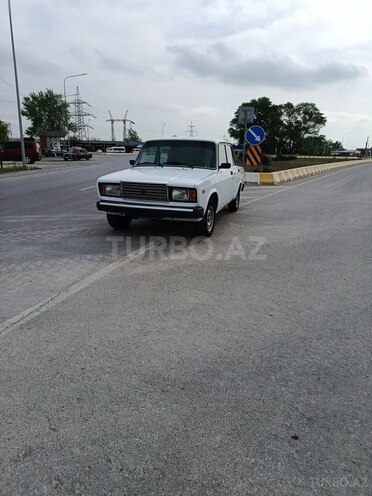 LADA (VAZ) 2107 2005, 82,000 km - 1.6 l - Yevlax