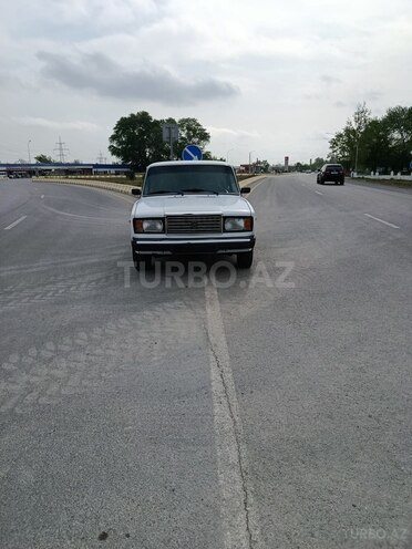 LADA (VAZ) 2107 2005, 82,000 km - 1.6 l - Yevlax