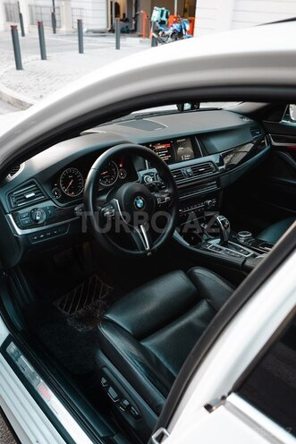 BMW 525 2015, 193,300 km - 2.0 l - Bakı