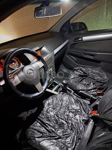 Opel Astra 2006, 223,000 km - 1.3 l - Şəmkir