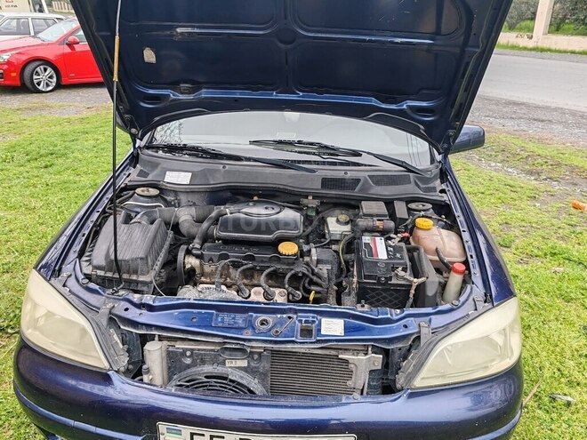 Opel Astra 1999, 350,000 km - 1.6 l - Zaqatala