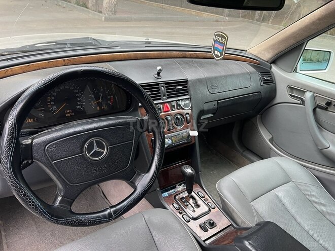 Mercedes C 230 1999, 536,700 km - 2.3 l - Astara