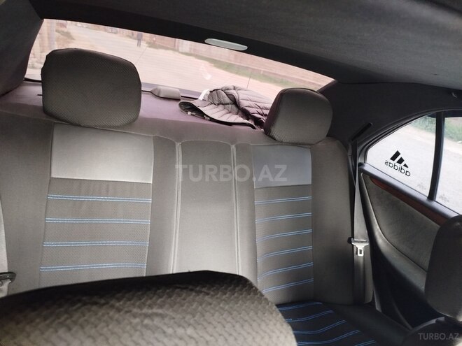 Mercedes E 200 1997, 111,000 km - 2.0 l - Bakı