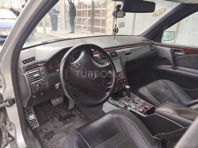 Mercedes E 200 1997, 111,000 km - 2.0 l - Bakı