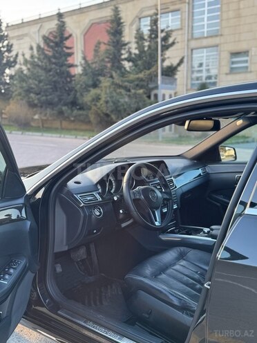Mercedes E 220 d 2014, 220,000 km - 2.1 l - Bakı