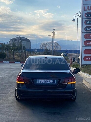 Mercedes E 220 d 2012, 203,000 km - 2.2 l - Gəncə