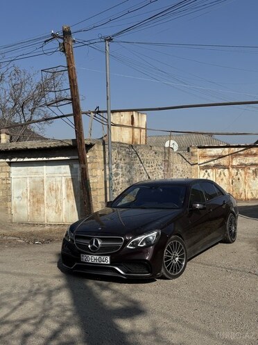 Mercedes E 220 d 2012, 203,000 km - 2.2 l - Gəncə
