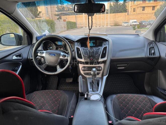 Ford Focus 2014, 205,000 km - 1.6 л - Bakı