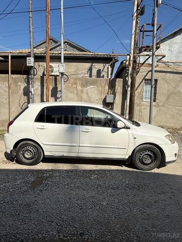 Toyota Corolla 2005, 270,000 km - 1.4 l - Bakı