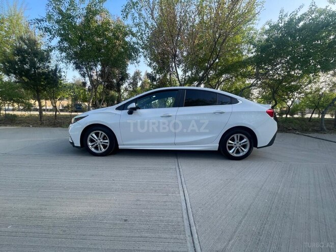 Chevrolet Cruze 2016, 206,000 km - 1.4 l - Şirvan